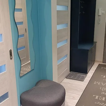 3 Bedrooms *